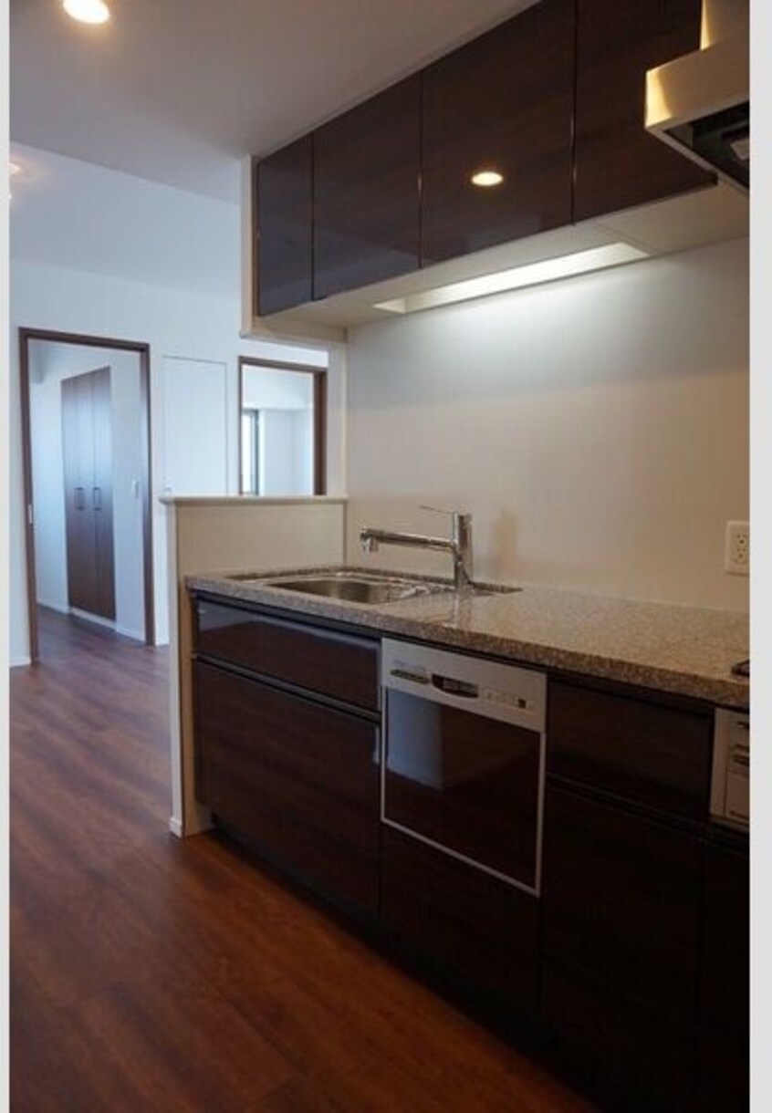  プレミスト泉レジデンス