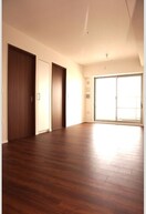  プレミスト泉レジデンス