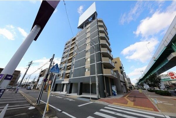  Notre chez nous SANNOU