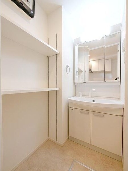  コンフォート新栄