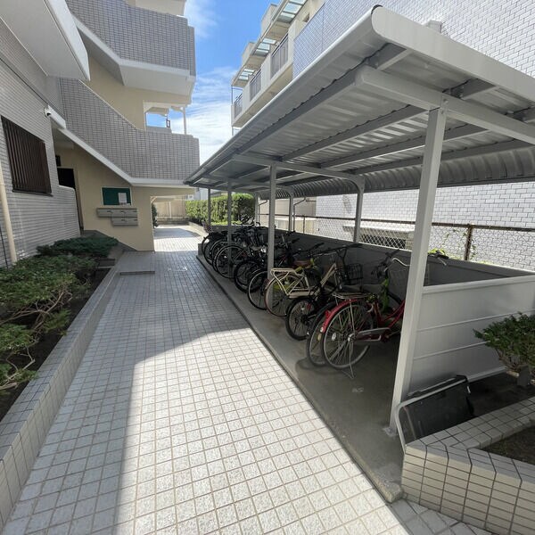  名古屋市営地下鉄東山線/藤が丘駅 徒歩8分 3階 築34年