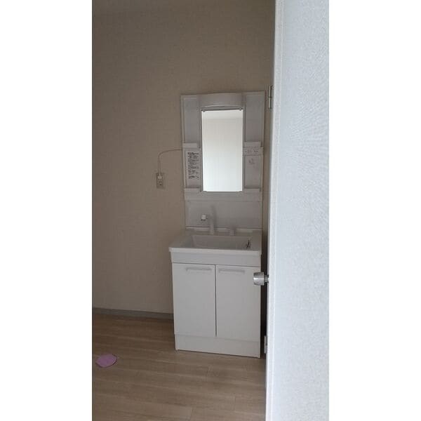  名鉄河和線/八幡新田駅 徒歩10分 2階 築33年