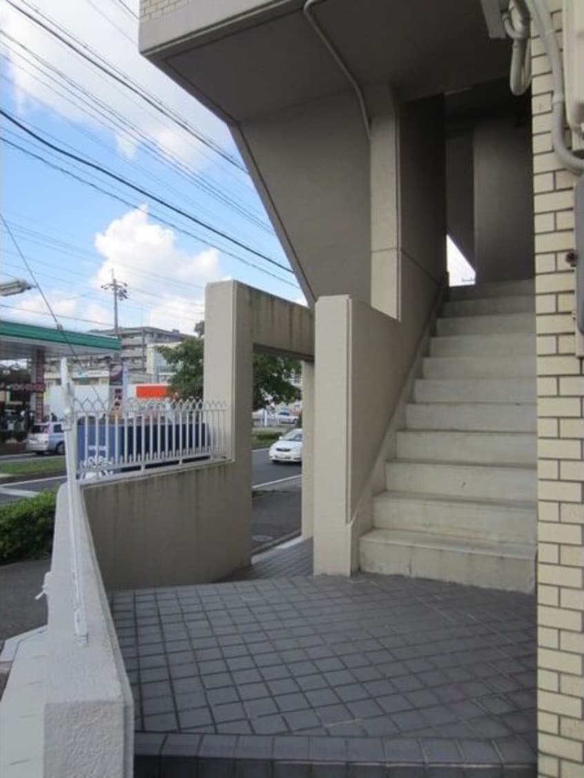  名古屋市営地下鉄鶴舞線/植田駅 徒歩28分 4階 築38年