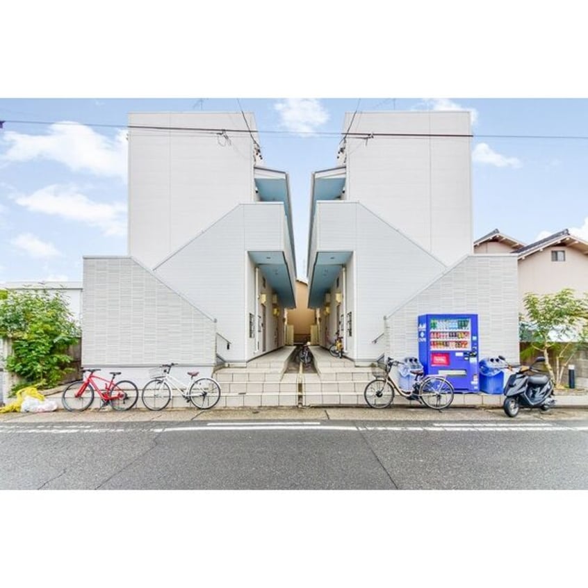  名古屋市営地下鉄桜通線/鶴里駅 徒歩13分 2階 築11年