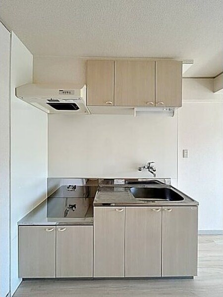  名古屋市営地下鉄鶴舞線/塩釜口駅 徒歩16分 3階 築45年