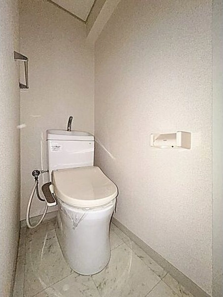  名古屋市営地下鉄鶴舞線/塩釜口駅 徒歩16分 3階 築45年