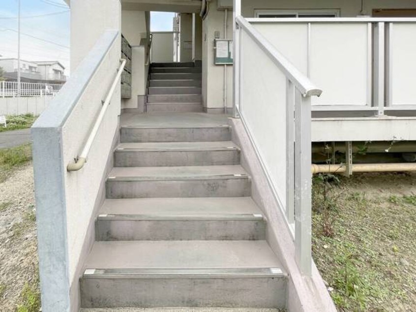  ビレッジハウス長草2号棟