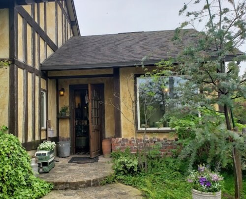 モーリス(カフェ)まで767m ビレッジハウス長草2号棟