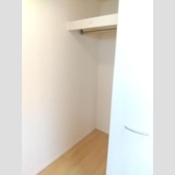  武豊線/東成岩駅 徒歩8分 3階 築4年