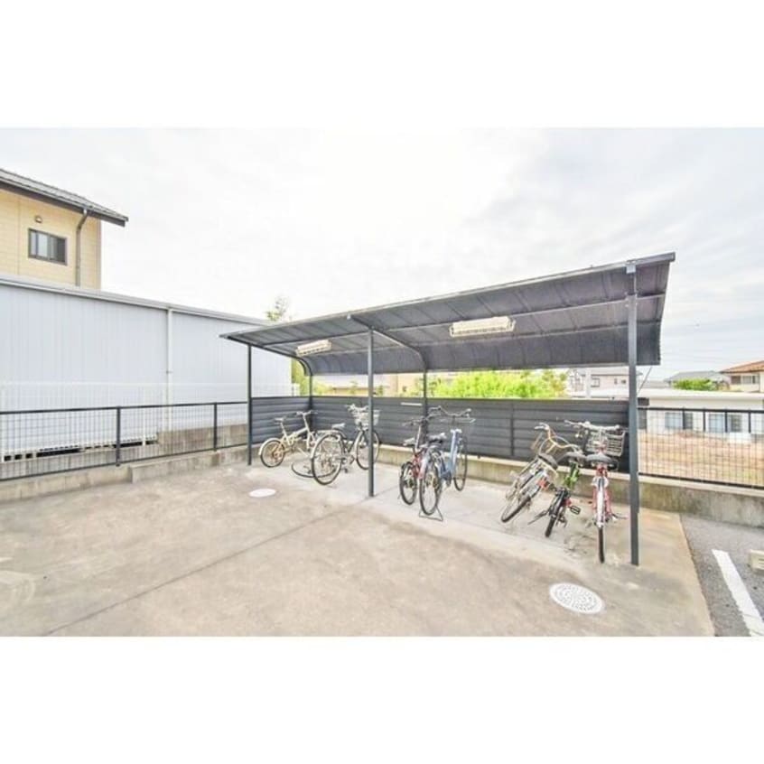  名鉄名古屋本線/有松駅 徒歩26分 1階 築16年