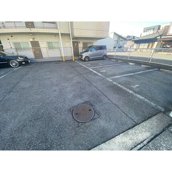  名古屋市営地下鉄東山線/星ヶ丘駅 徒歩25分 3階 築38年