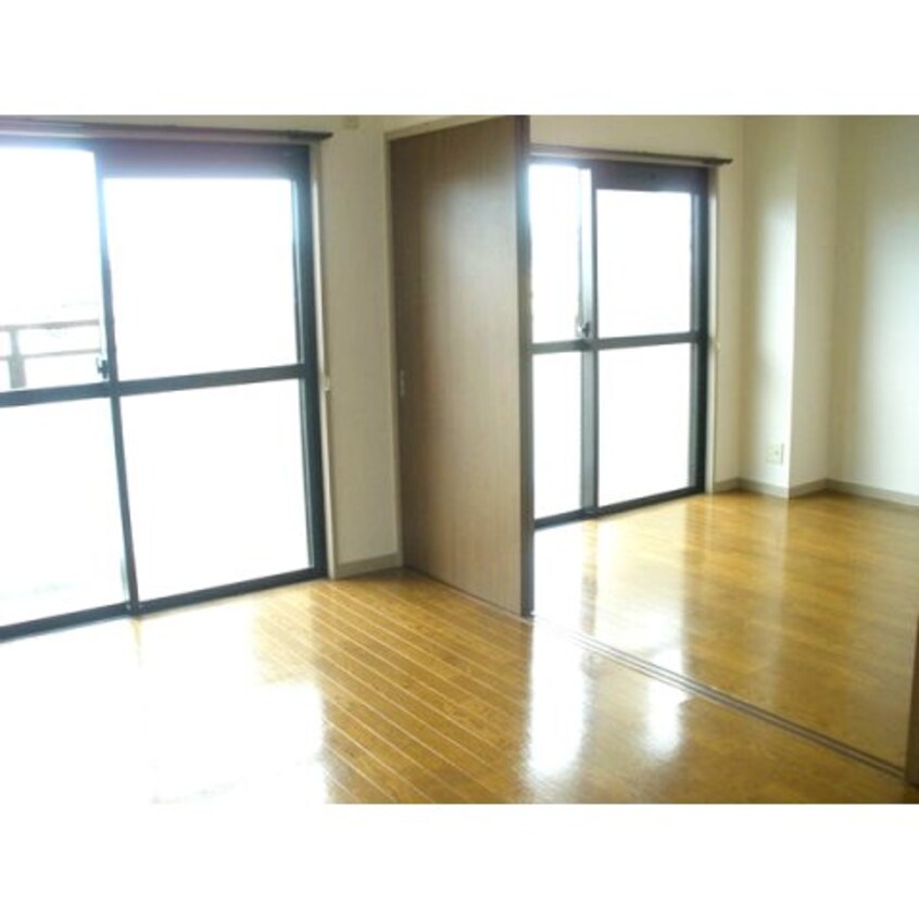  名鉄河和線/半田口駅 徒歩10分 3階 築28年