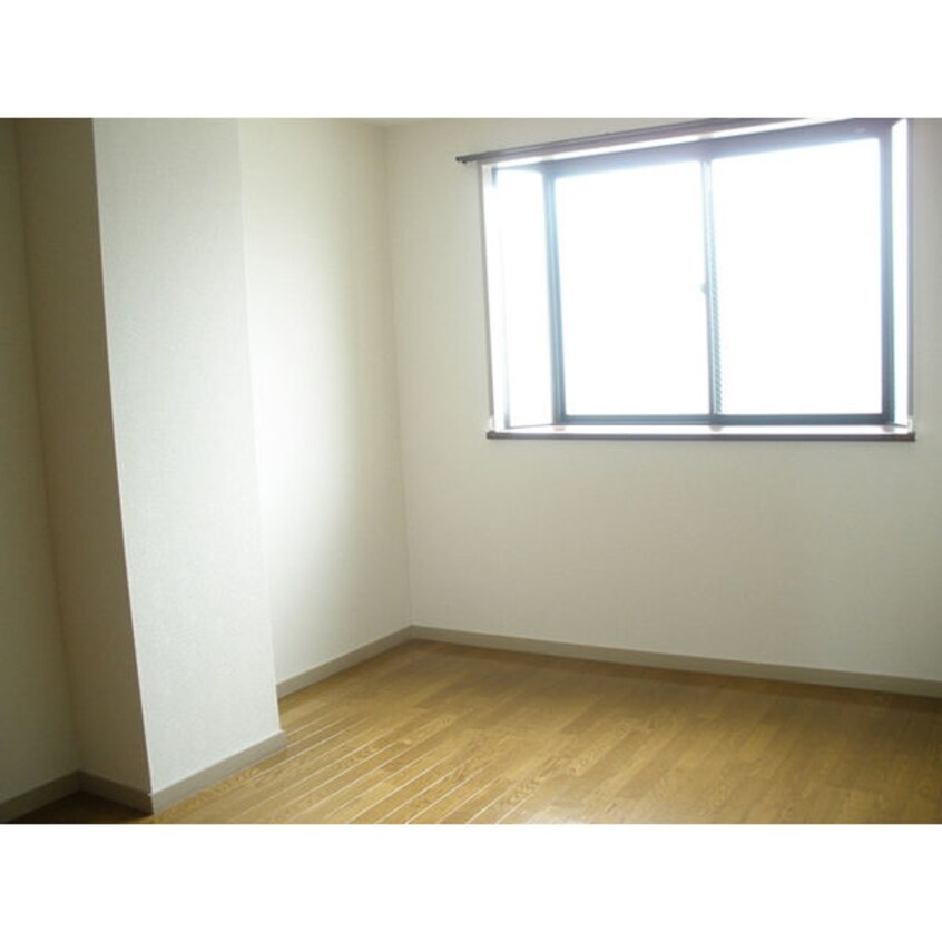  名鉄河和線/半田口駅 徒歩10分 3階 築28年