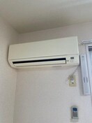 室内写真は別部屋の写真です。 シャルマン