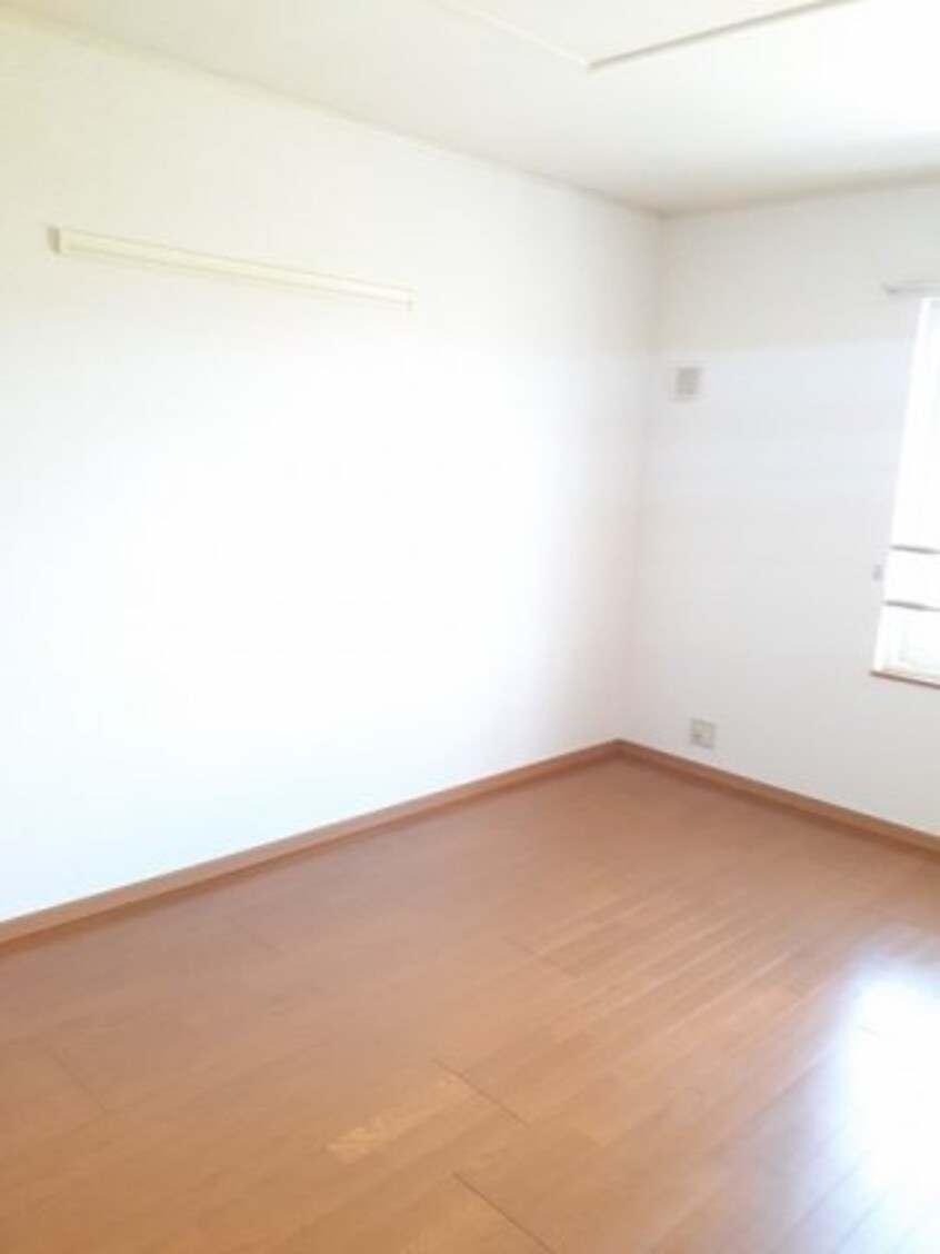  マ－ベラス新知台　Ｂ棟