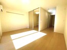 室内写真は別部屋の写真です。 ピースガーデン　東新町
