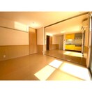  グランシャリオ前屋敷　A