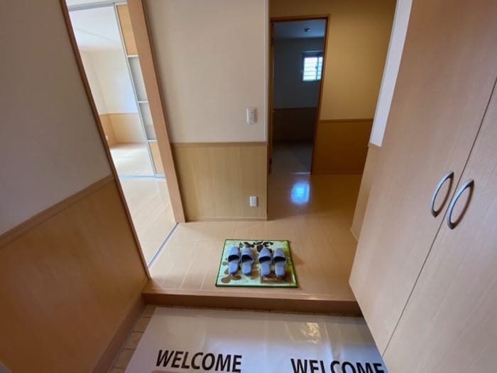  グランシャリオ前屋敷　A
