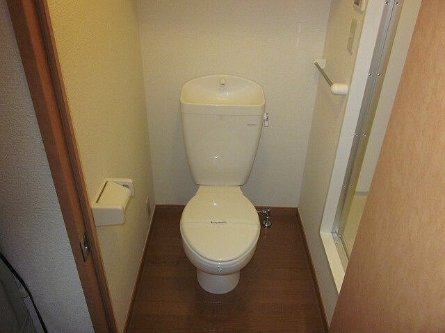  レオパレス鳥山