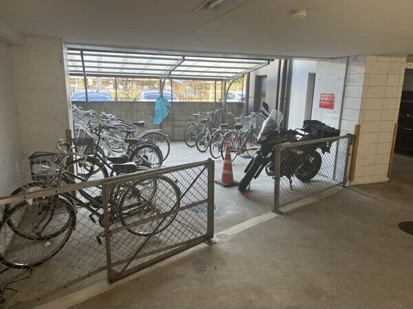  名古屋市営地下鉄東山線/名古屋駅 徒歩7分 5階 築34年