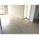  ファミール・エル