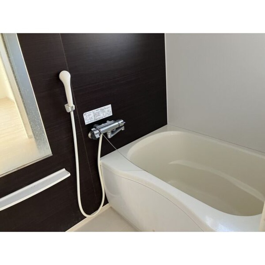  ファミール・エル