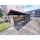  ファミール・エル