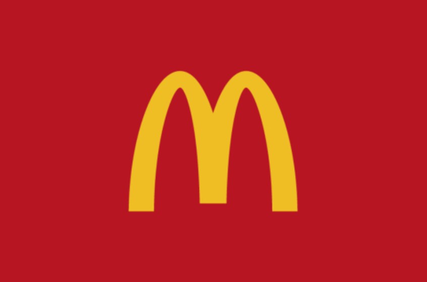 マクドナルド 阿久比店(ファストフード)まで308m ファミール・エル