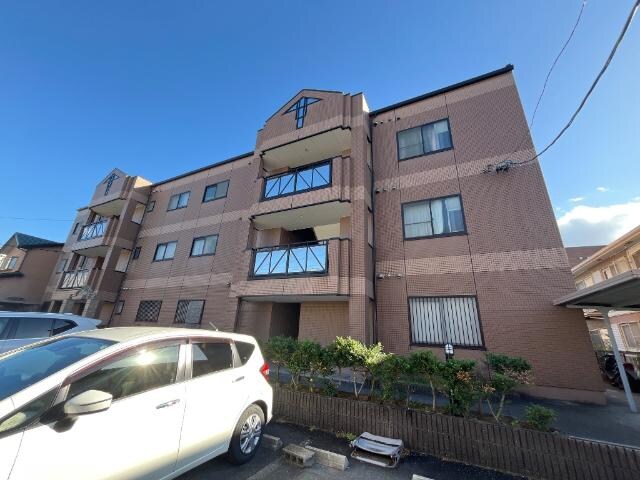 外観写真（昼） マロンステージＡ棟