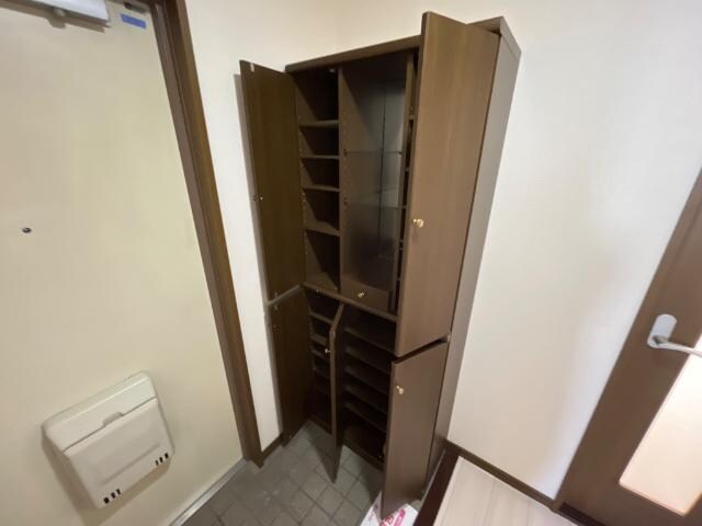 下駄箱 マロンステージＡ棟