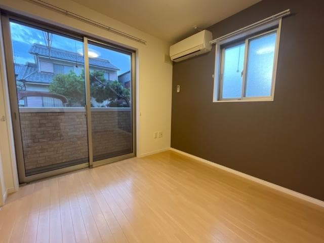 ダイニング プレザンス・カメリア