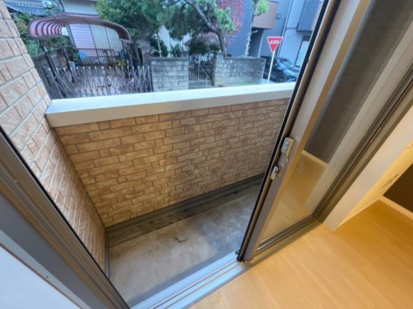 ベランダ プレザンス・カメリア