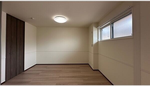  セレスティア京田