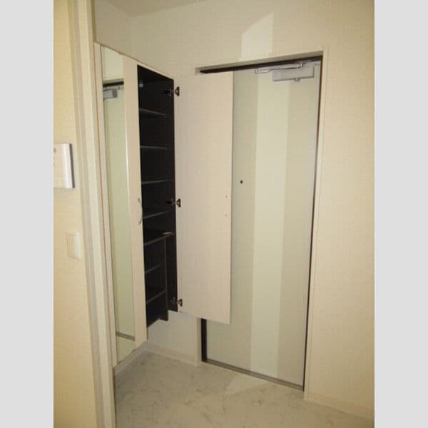  東海道本線/刈谷駅 徒歩7分 3階 築8年