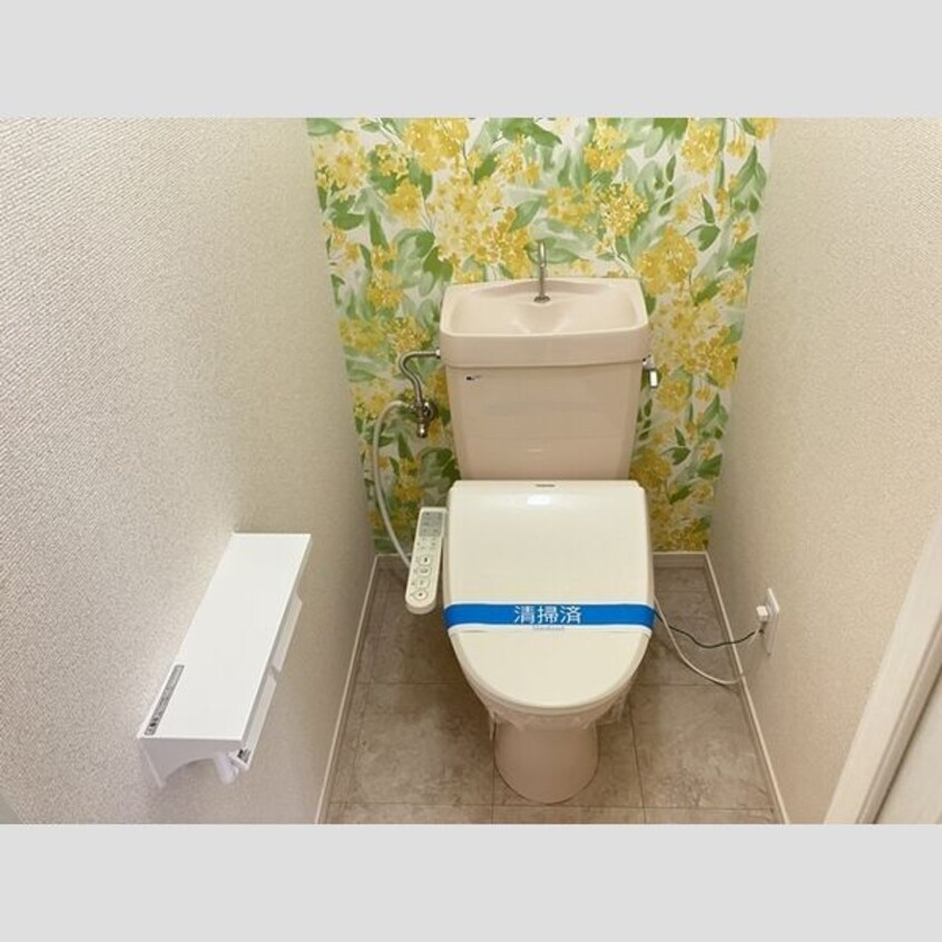 室内写真は別部屋の写真です。 リトルアイランド(V)