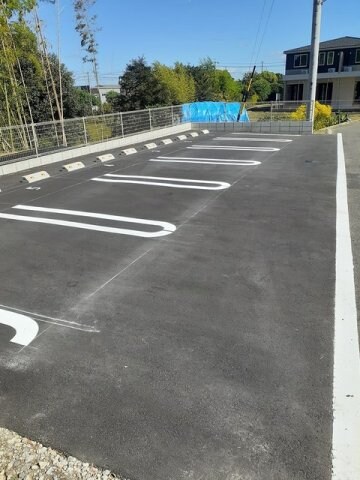 駐車場があるので、車を買う予定の方も安心です 名鉄名古屋本線/一ツ木駅 徒歩7分 2階 築2年