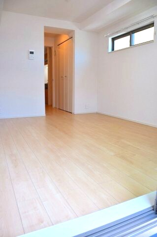  エクレール南野