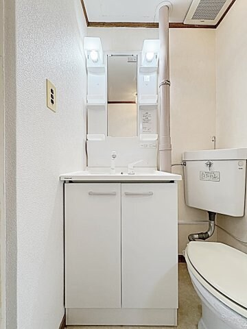  名古屋市営地下鉄東山線/一社駅 徒歩6分 3階 築48年