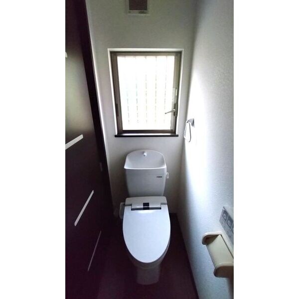  名古屋市営地下鉄名港線/築地口駅 徒歩14分 1-2階 築13年