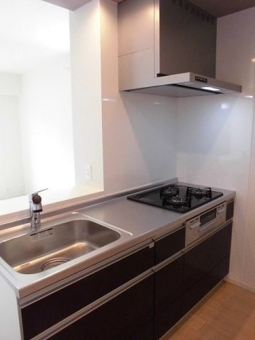  名鉄河和線/青山駅 バス10分ホテルパワーバンク前下車:停歩4分 3階 築5年