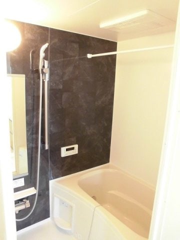  名鉄河和線/青山駅 バス10分ホテルパワーバンク前下車:停歩4分 3階 築5年