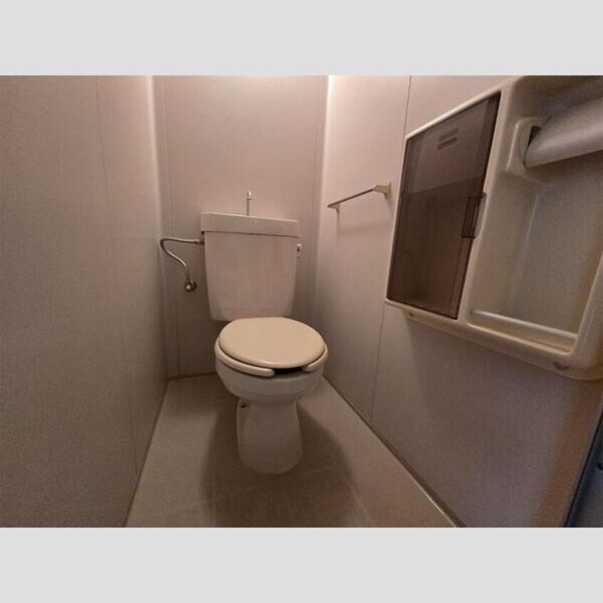  グランドヒルズ入場3番館