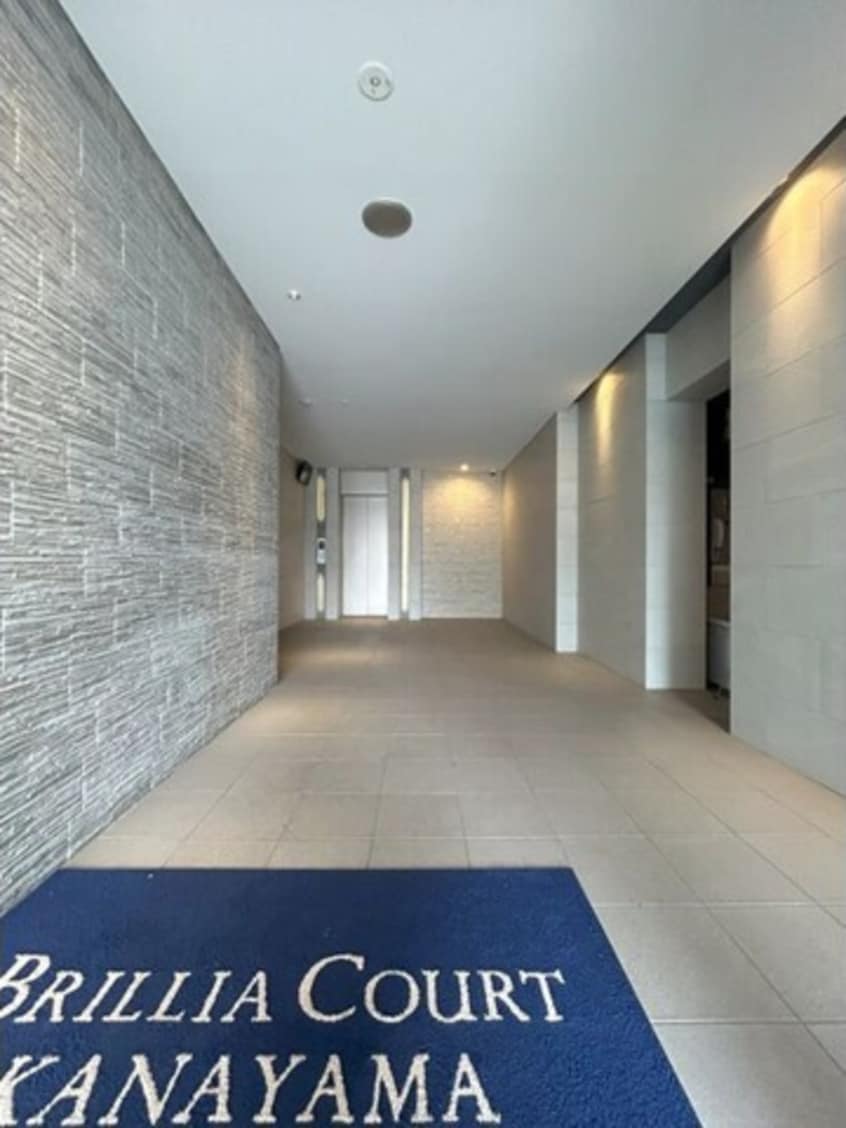  東海道本線/尾頭橋駅 徒歩14分 11階 築2年