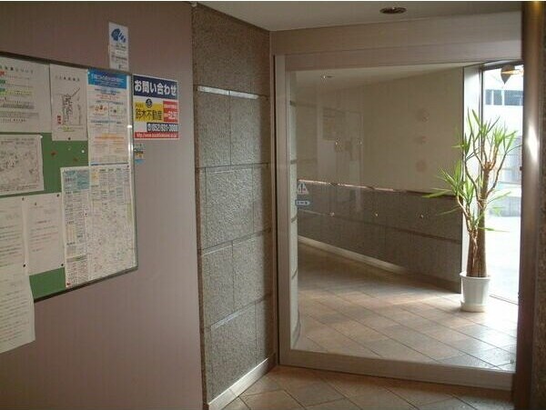  東海道本線/金山駅 徒歩6分 8階 築21年