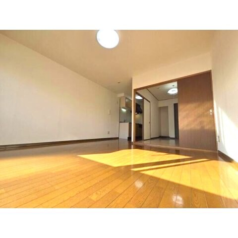  グランドヒルズ入場2番館