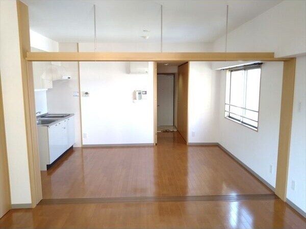  ゴールドヒルズ渡辺