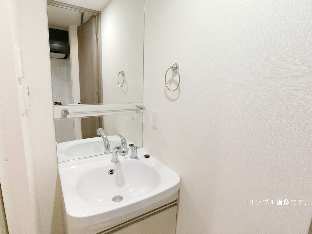  プレサンス丸の内流雅