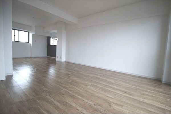  八幡マンション