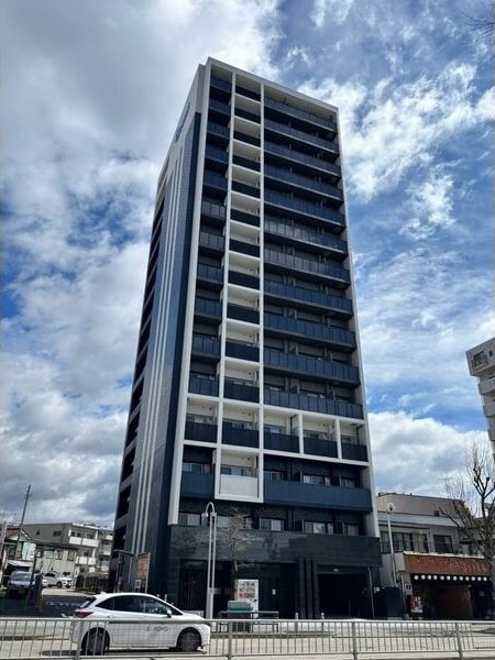  プレサンス吹上駅前エテルノ