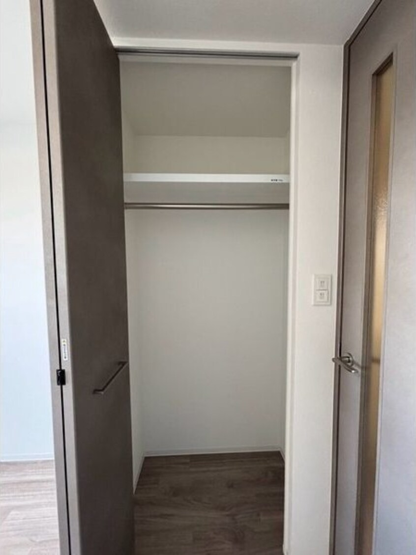  プレサンス吹上駅前エテルノ